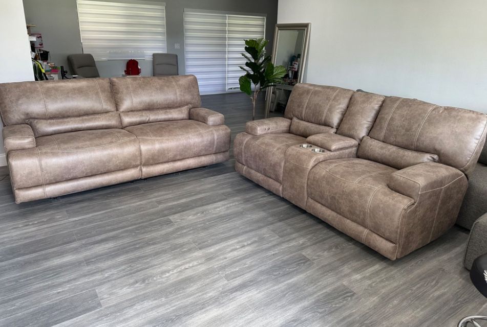 Recliner Couch / Sofa