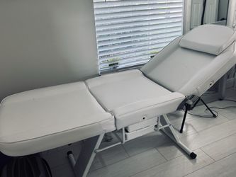 Multi-use Tattoo Massage Facial Chair for Artist