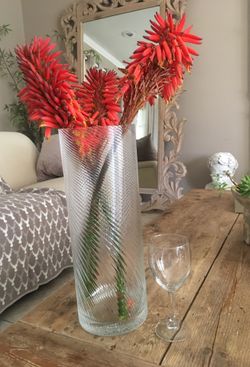 Chrystal flower vase . Beautiful