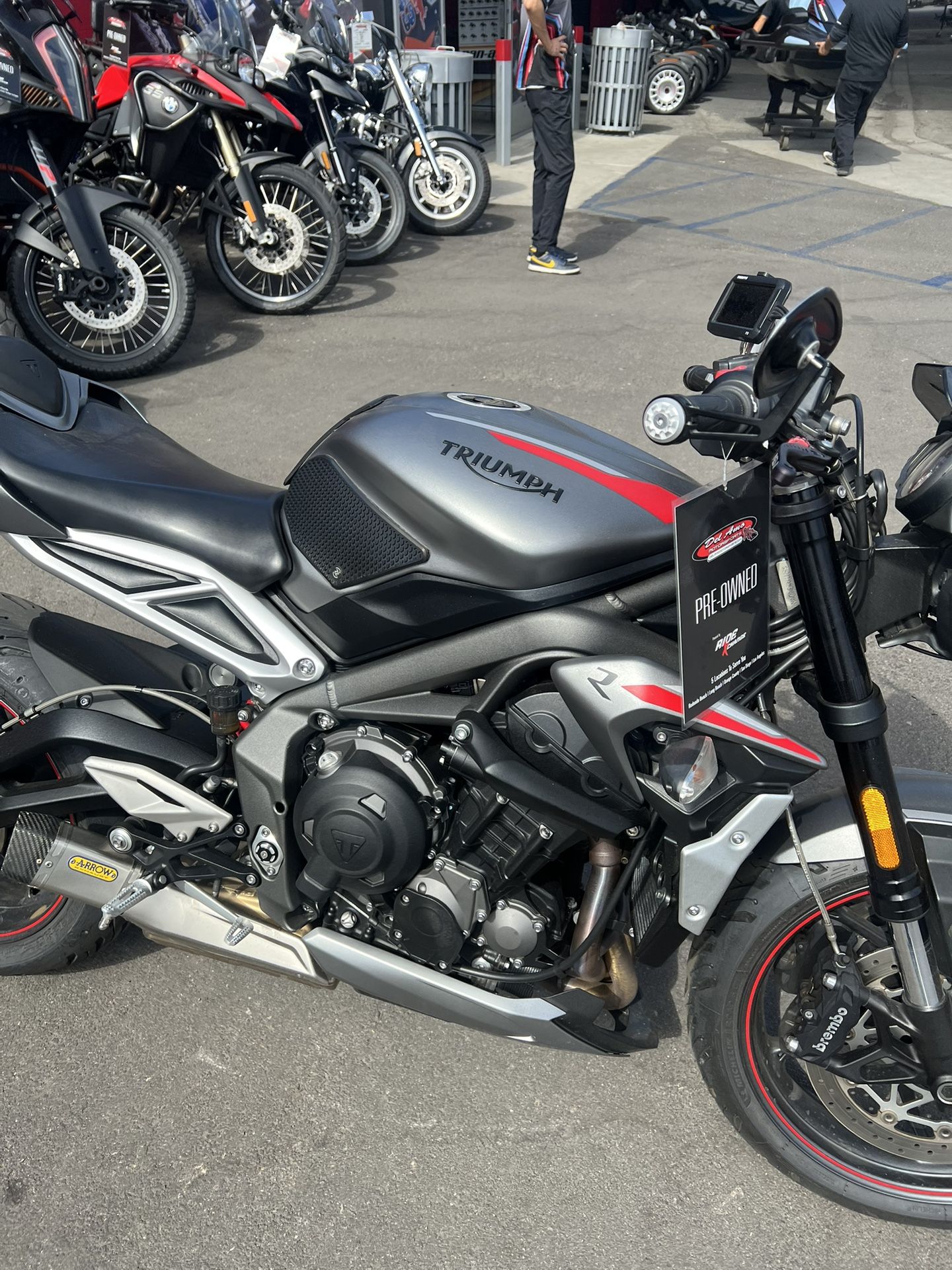 2022 Triumph Street Triple R