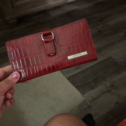Woman’s Wallet