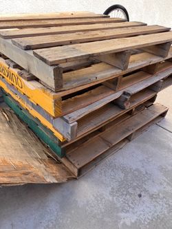 Free Wood Pallets