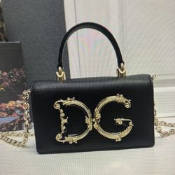 Dolice Gabanna exquisite cross-body bag