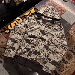 BAPE Leaf/Monkey Camo Hoodie - Size Large - PreOwned