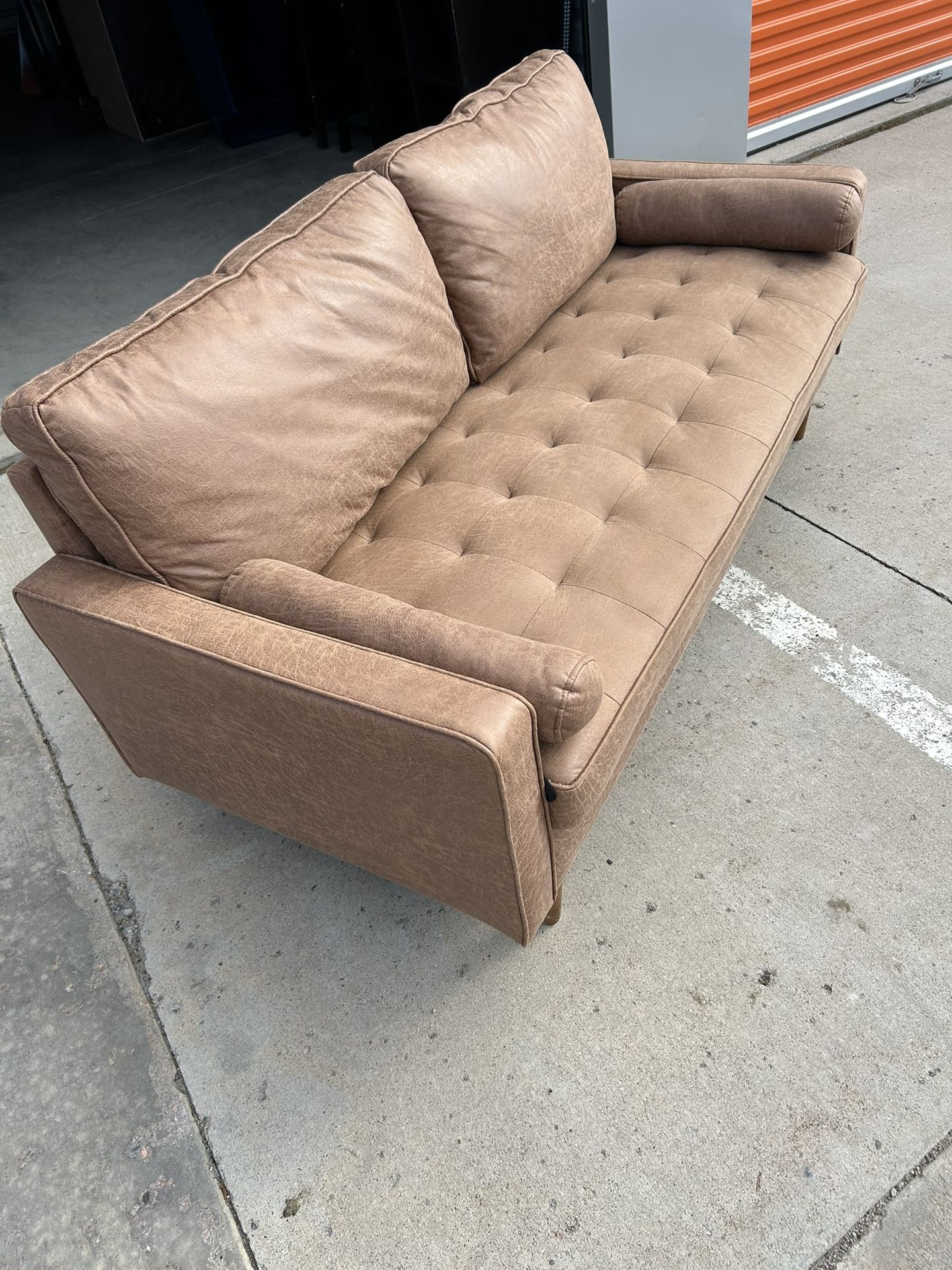 Loveseat Couch(Free delivery)