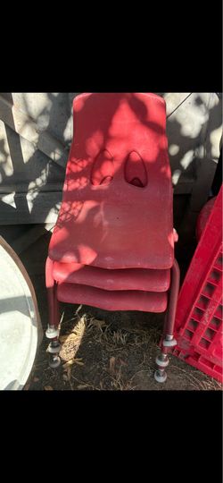 Kid plastic chair