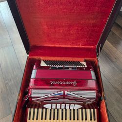 Guerinni Accordian Vintage