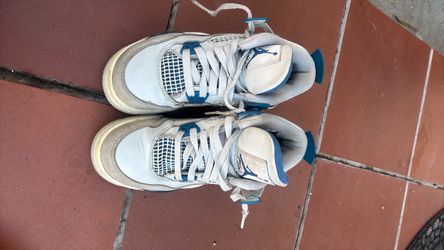 Air Jordan 4 Military Blue Sneakers