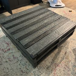 Ottoman/Coffee Table