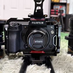 Fujifilm X-H2S Cine + Lenses
