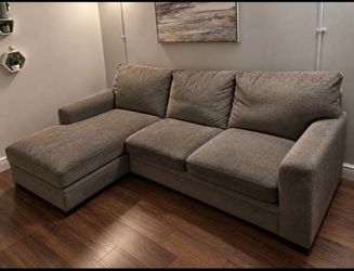 Gray Fabric Sectional Sofa with Chaise