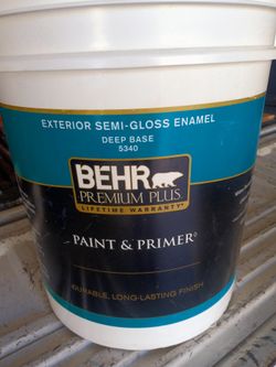 5 gallon bucket black exterior