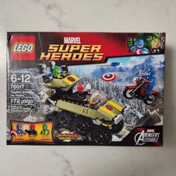Lego Marvel "Captain America Vs. Hydra" 76017