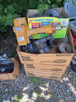Bostich coil framing nail gun and 3 boxes nails