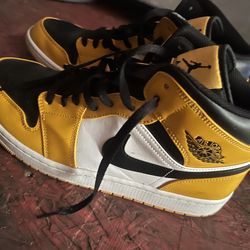Mens Nike Jordan’s size 13