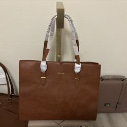 LEATHER LUXURY LAPTOP BAG
