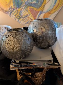 Home decor: candle holders, silver ball baskets, wall clocks, mirrors, cude lamp, desk lamps, cork board
