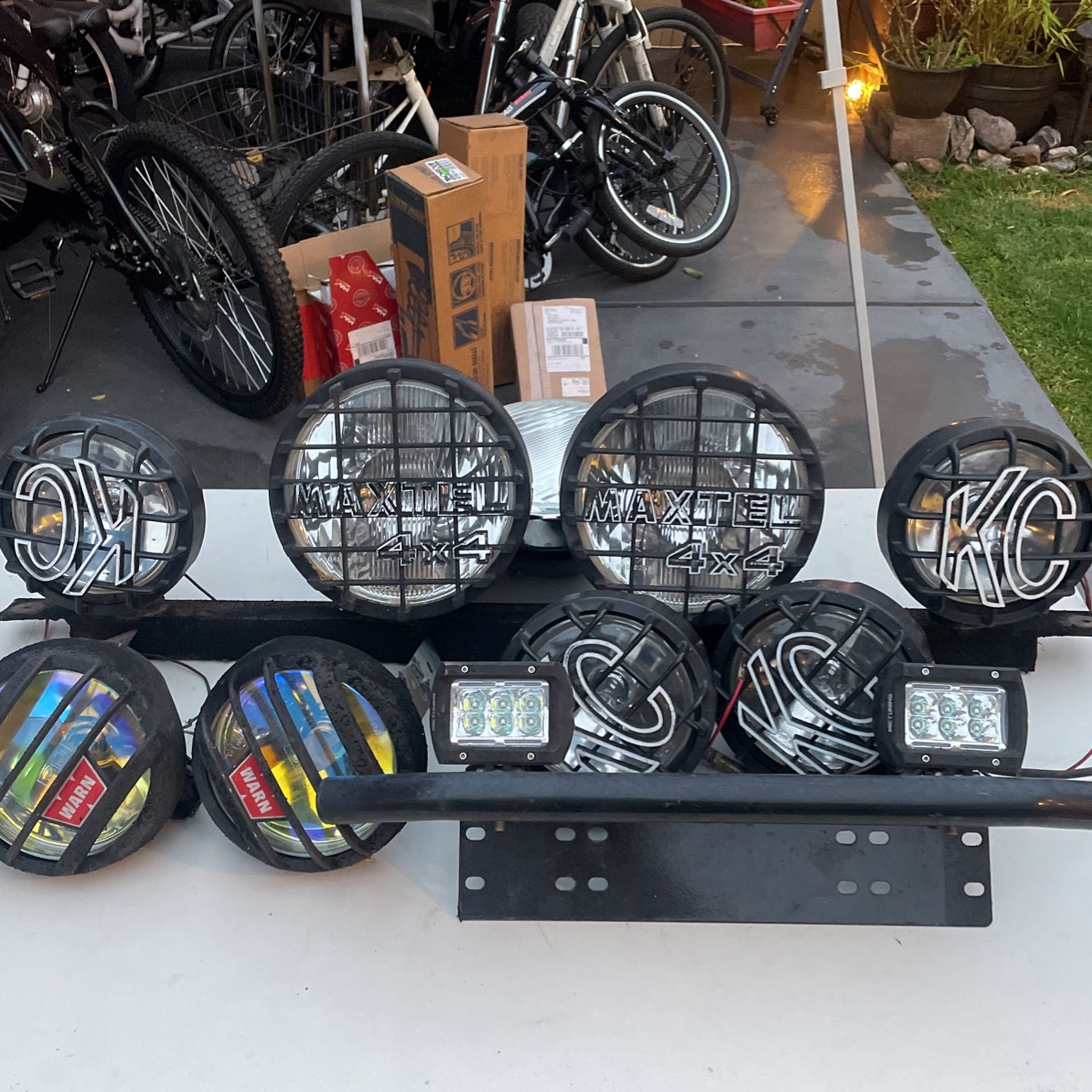 Off Road Lights. Xtra Bullbar