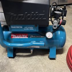 Makita Air Compressor