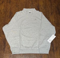 Brand New Alo Yoga 1/4 Zip Pullover – Grey