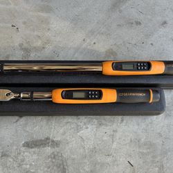 GEARWRENCH Digital Torque Wrench Set – 1/2” (85077) & 3/8” (85078) – Used Great Condition