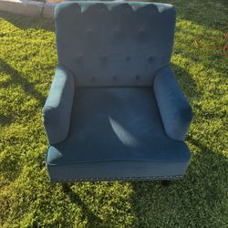 Throw Chair