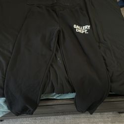 Gallery Dept. Sweat Pants