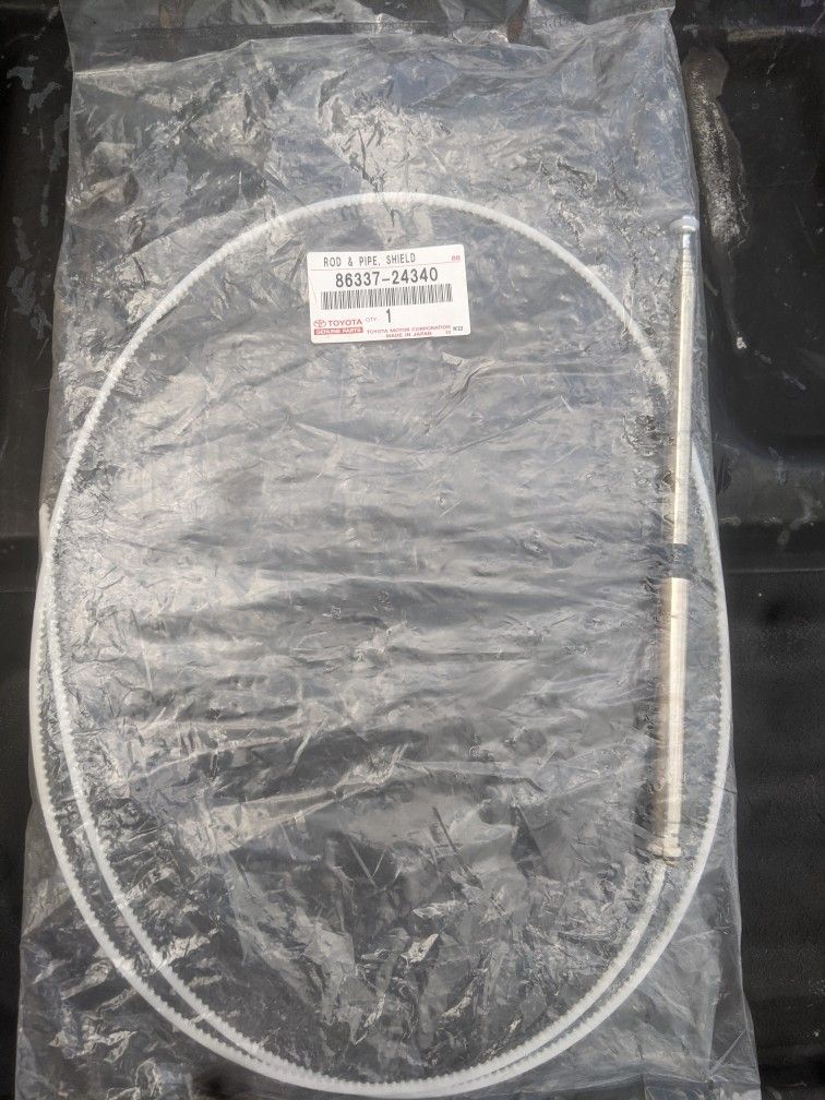 Lexus SC 430 Antenna