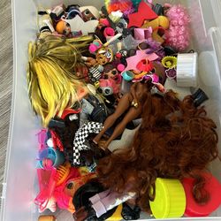Tons Of LOL Dolls! Amazing Condition!