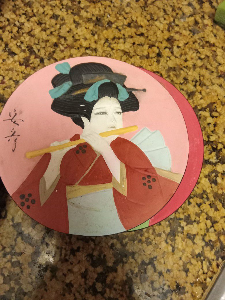 6 Geisha Small Collector Plates