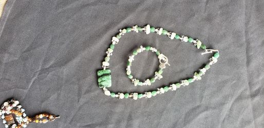Gemstone necklace and bracelet set