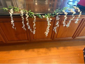 White Wisteria Flower Garland almost 6 feet long 5 different colors !!
