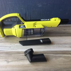 VACUUM RYOBI 18V TOOL ONLY 