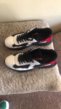 Prada America cups