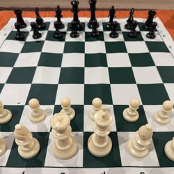 Tournament Chess Set