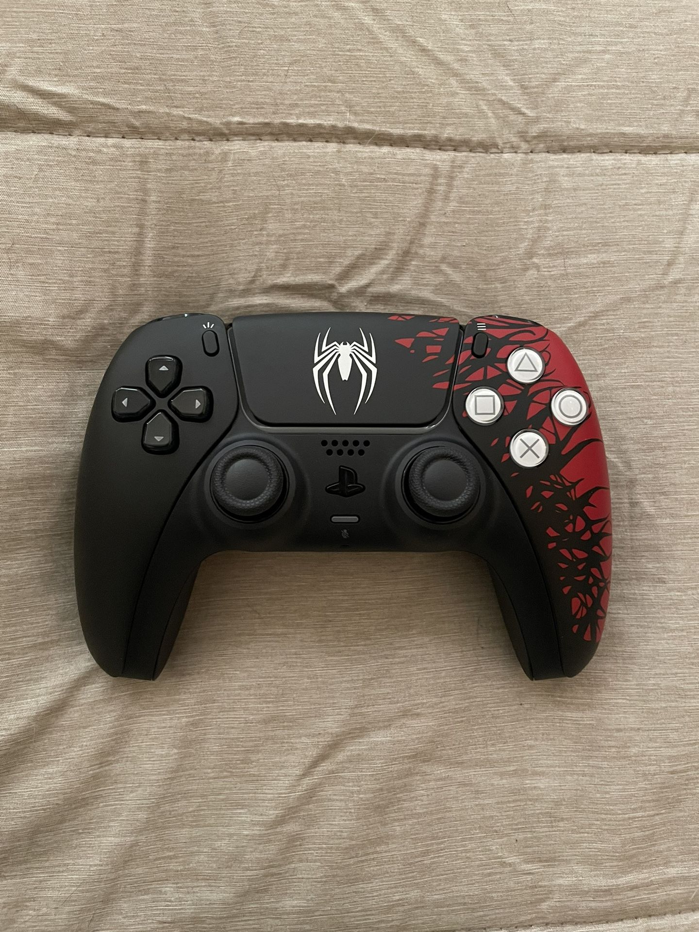 PlayStation 5 Controller - Spider-Man Limited Edition
