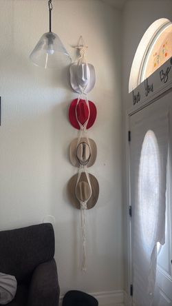 Had holder decor