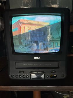 Vintage 2000 Y2K RCA 9in TV VCR combo vintage television