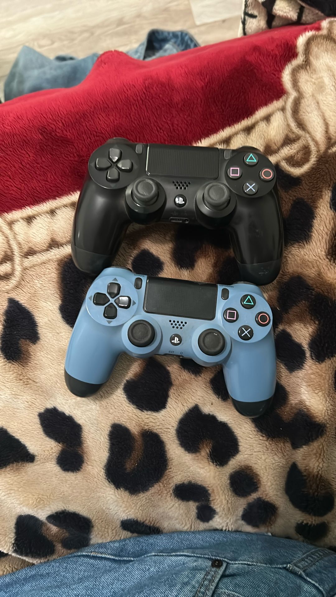 ps4 controllers