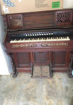 Free Antique Organ