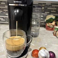 Nespresso VertuoPlus Deluxe