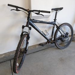 Trek Mountain bike