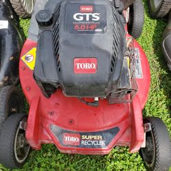 Toro Super Rececler 22" Self Propelled 