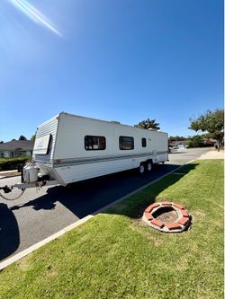 1995 Skyline Layton Travel Trailer