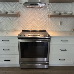 GE 30-in Glass Top 5 burners