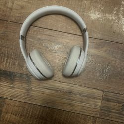 Beats solo 3