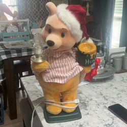 Disney Winnie the Pooh, animated Christmas display