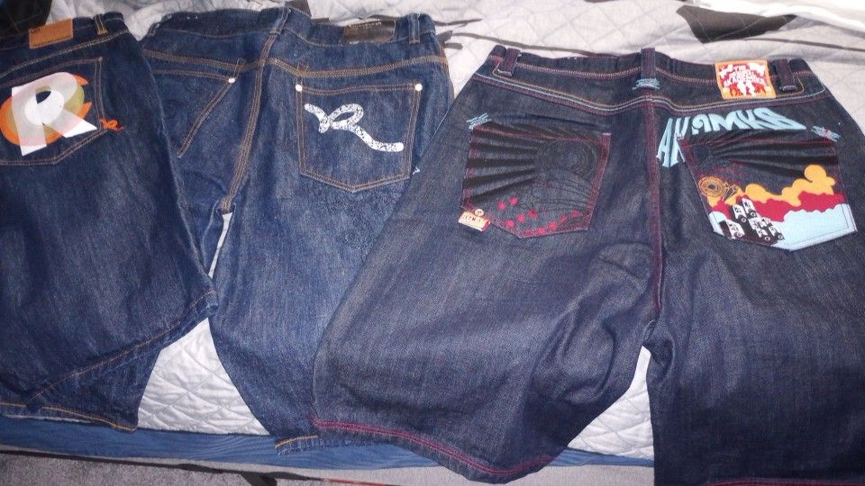 Rocawear And Akademiks Size 38 Long Shorts