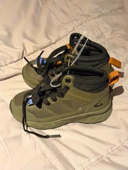 Shoe