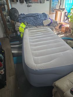 Twin air mattress